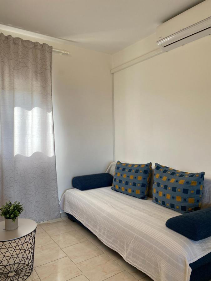 Apartments Mikecin Novigrad  Exterior foto